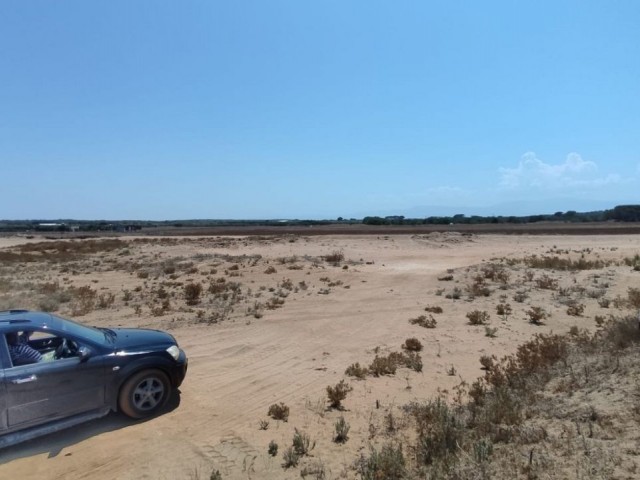 10300m2 Land For Sale Location Akdeniz Girne - Fotoğraf 4