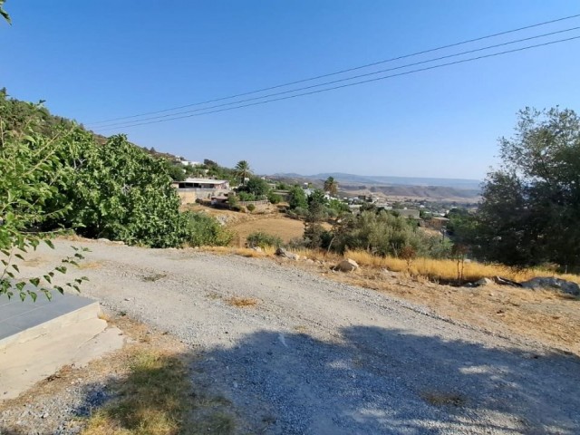 2700m2 Land For Sale Location Kozankoy Girne - Fotoğraf 3