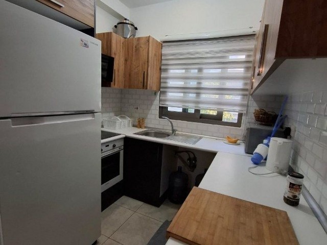 2 Bedroom Apartment For Sale Location Near Atakara Market Alsancak Girne - Fotoğraf 4