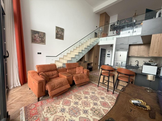 LAPTANIN EN GÖZDE SİTESİNDE 2+1 LOFT DAİRE