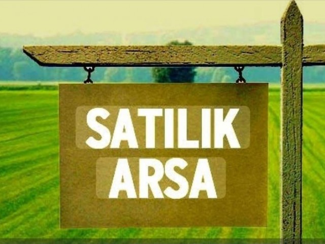 LEFKOŞA DA PARSELLENMİŞ TİCARİ SATILIK ARAZİLER  DEPO YAPIMINA UYGUN..