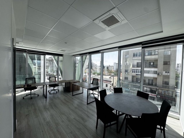 Lefkoşa Celsus Business Center'da Satılık-kiralık Ofis - Fotoğraf 4