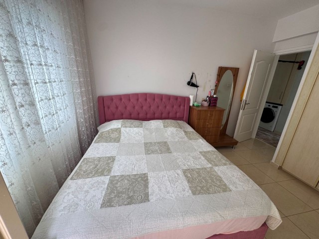 ŞEHRİN EN GÖZDE KONUMUNDA(YUKARI GİRNE,ŞEHİTLER CAD ) 3+1 FIRSAT DAİRE