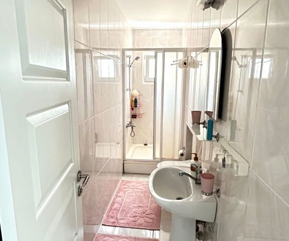 İskele Royal Sun 3+1 İkiz Villa Masrafsız - Fotoğraf 2