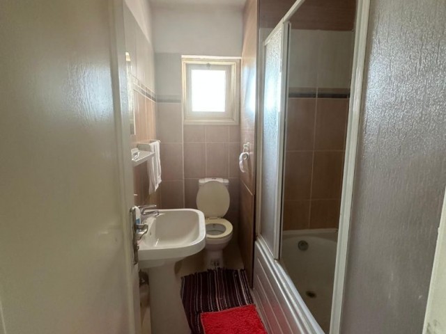 Gazimağusa Gülseren'de Şehir Manzaralı 2+1 Eşyalı Daire - Kaçırılmayacak Fırsat! - Fotoğraf 3