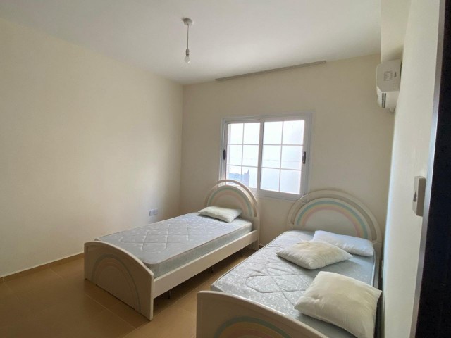 Mağusa Çanakkle 3+1 Eşyasız Daire - Fotoğraf 3