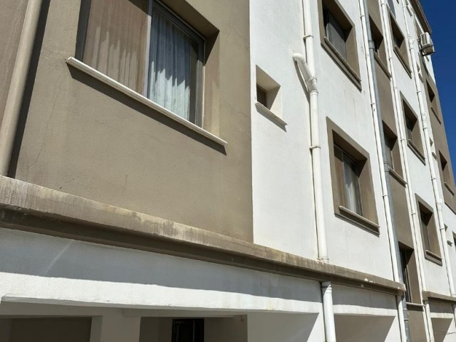 Gazimağusa'da 2+1, Ful Eşyalı, Şehir Manzaralı Daire Satılık! - Fotoğraf 2