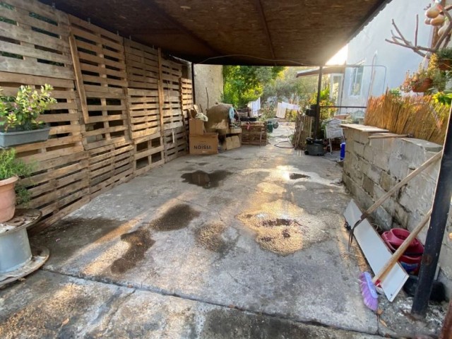 Gazimağusa Pasakoy 1389 Mt2 Arsanın Icınde 2+1 ve 1+1 Mustakıl Koy Evı - Fotoğraf 2