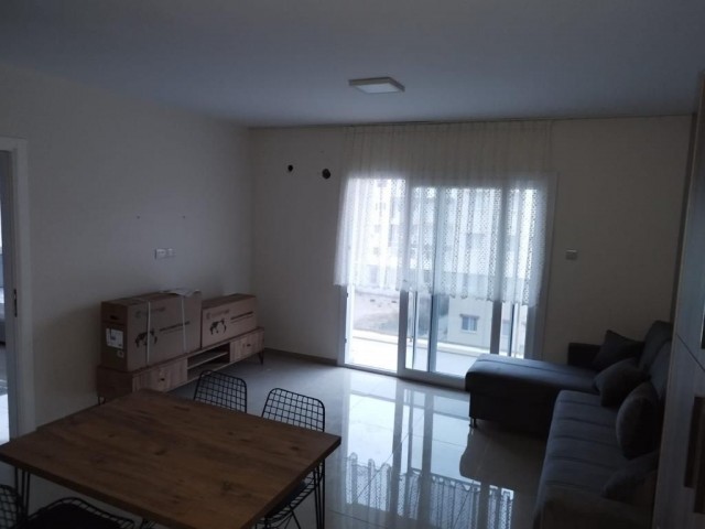 Gazi Magusa Merkez de Daü Yakını 2+1 Eşyalı Daire Bu Fırsat Kaçmaz - Fotoğraf 4