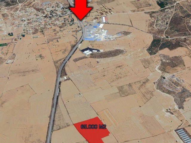Aslanköyde 65.000 M2 Resmi Yolu Mevcut - Fotoğraf 2