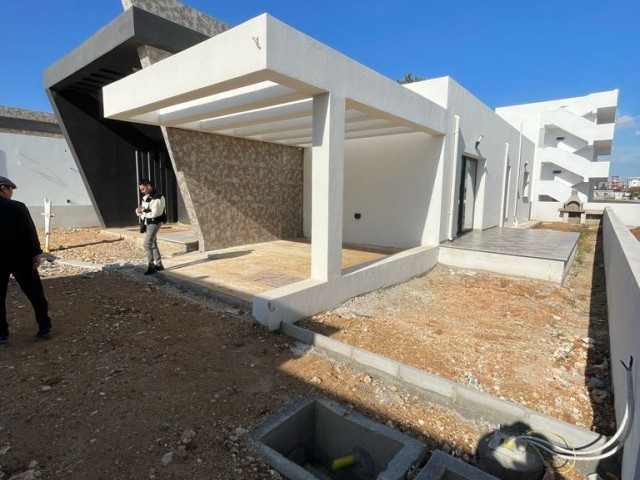 Yeniboğaziçi Satılık 3+1 Eşyalı Vergileri Ödenmiş Villa - Fotoğraf 1