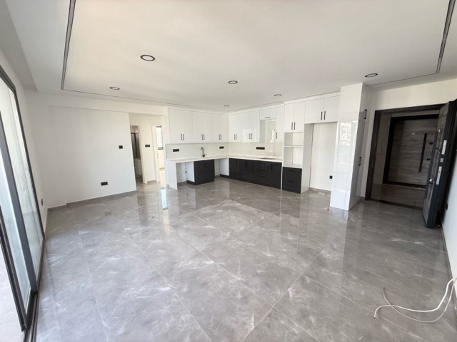 Çanakkale Bölgesi Geniş 90 M2 2+1 Daire - Fotoğraf 1