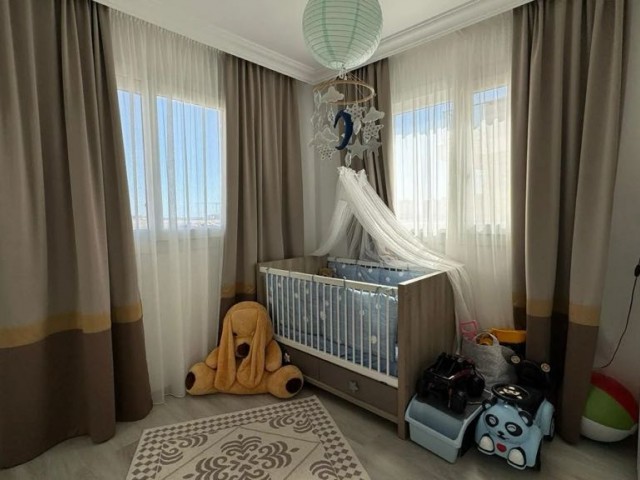 İskele Royal Sun Elite Acil Satılık 2+1 Full Eşyalı - Fotoğraf 4