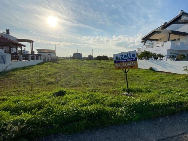 İskele Dokuz Evlerde %50 İmarlı 540 m2 Satılık Arsa - Fotoğraf 4
