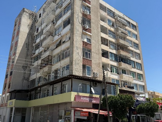 Gönyeli – Kolan Hastanesi Karsısı Ful Tadilatlı Kelepir 3+1 Daire - Fotoğraf 2