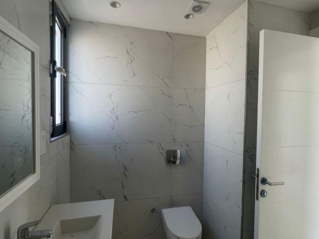 Esentepe’de deniz kenarında yeni 3 yatak odalı bungalov sizi bekliyor SB-31111