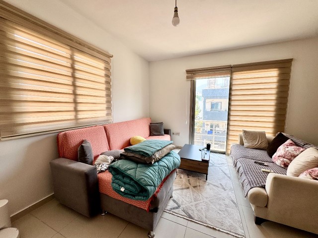 🏙️ YATIRIMCILAR İÇİN KAÇIRILMAYACAK FIRSAT!  📍 Girne Merkez’de Satılık 1+1 Daire
