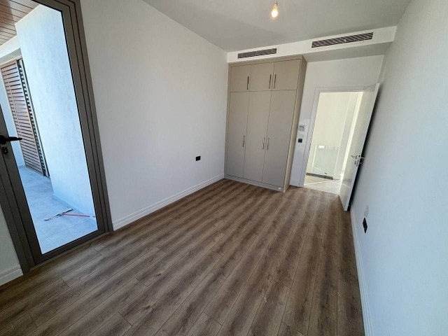 Girne Alsancak'ta Deniz Manzaralı Süperlüx Satılık 4+1 Villalar