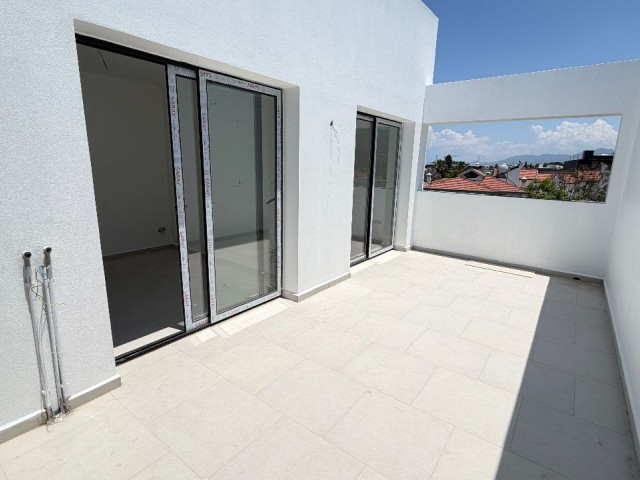 Ticari İzne Uygun ✨🏡 Final Üniversitesi & Girne Üniversitesi Yakınında | Sıfır 2+1 Satılık Daire 🌊🏔️✨