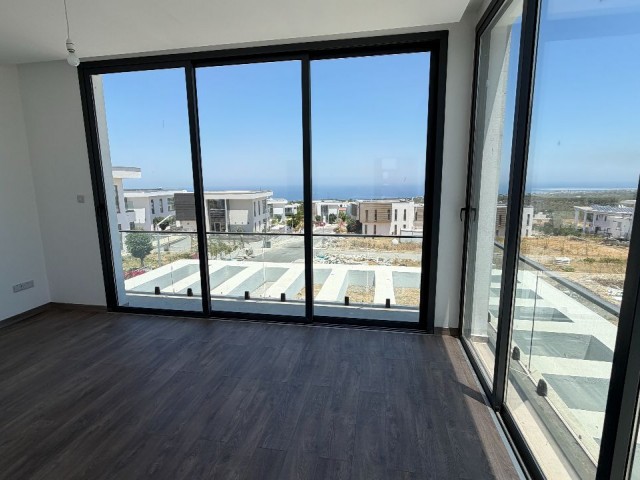 Girne Çatalköyün En Güzel 3+1  Satılık Villası Panoramik Deniz Manzarası • 660 m² Arsa • Özel Havuz ✨