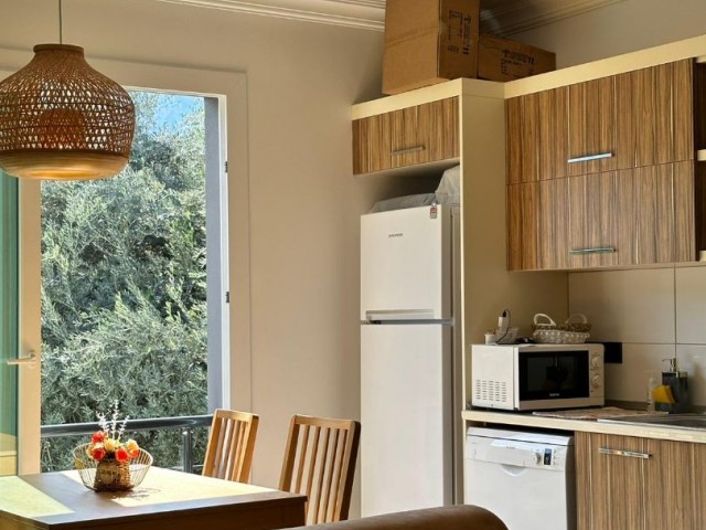 Atol Park Sitesi’nde Satılık 1+1 Daire - Fotoğraf 2