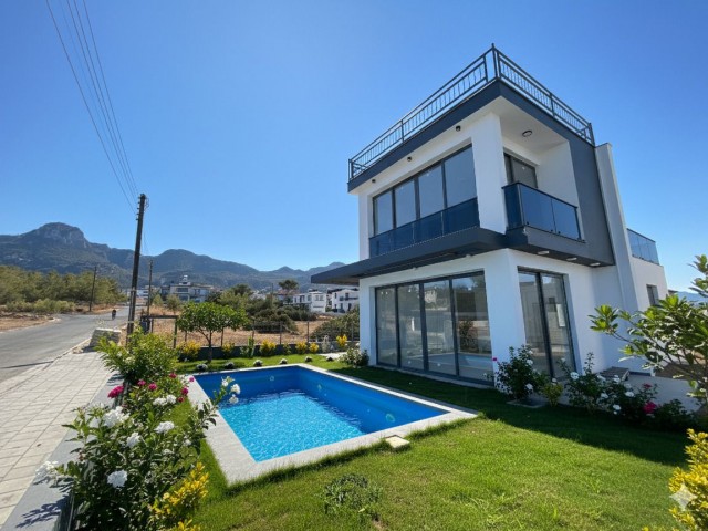 Çatalköy’de Satılık 4+1 Lüks Villa - Fotoğraf 4