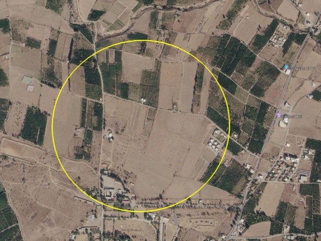 Güzelyurt’ ta 6583m2, Fasıl 96 Merkezi Konumda Satılık Arazi
