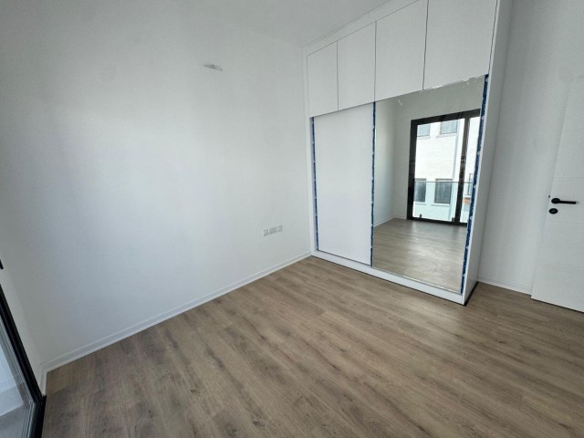 Lefkoşa Yenikent’te Lüks 2+1, 80m2, Geniş Teraslı, Taşınmaya Hazır, Türk Malı Penthouse