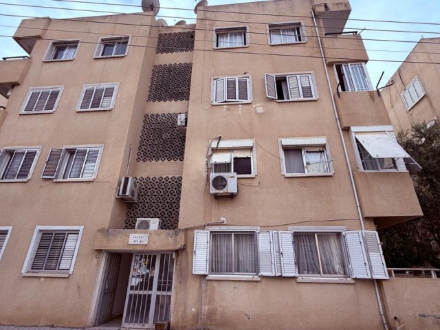 Lefkoşa Gönyeli’ de 3+1, 120m2, Türk Malı Satılık Apartman Dairesi - Fotoğraf 4