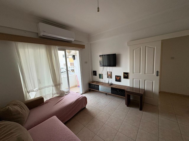 Lefkoşa Hamitköy’ de 2+1, 80m2 Full Eşyalı, Türk Malı Satılık Zemin Kat Daire - Fotoğraf 3