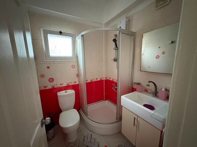 Lefkoşa Hamitköy’ de 2+1, 80m2 Full Eşyalı, Türk Malı Satılık Zemin Kat Daire - Fotoğraf 4