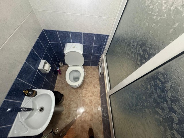 Girne Merkez’ de 3+1, 130m2, Geniş Teraslı, Satılık Penthouse Daire - Fotoğraf 3