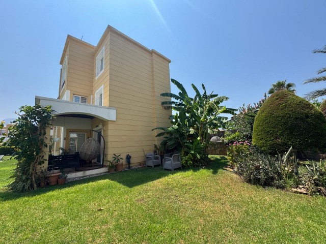 Girne, Çatalköy’ de, 2+1, 80m2, Ensuite, Bahçeli, Ortak havuzlu sitede Satılık Dubleks Daire - Fotoğraf 4