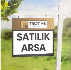 Lefkoşa Gönyelide Türk Malı 771 m2, %60 imar, 2 Kat İzinli Satılık Arsa - Fotoğraf 1