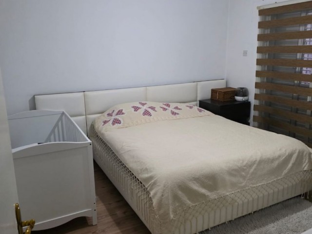 Lefkoşa Ortaköy’de 4+1, 130m2 Türk Malı Satılık Apartman Dairesi - Fotoğraf 1
