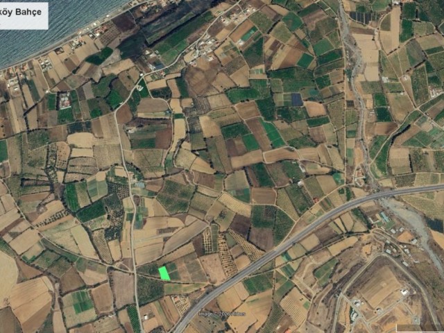 Lefke Cengizköy’ de 1600m2 Deniz Manzaralı Satılık Arazi