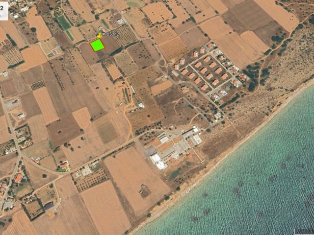 İskele Kumyalı’ da Denize 550 Metre Mesafede 1.785m2 İmara Açık Satılık Arsa - Fotoğraf 2