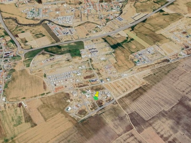 Lefkoşa Batıkent’ te Merkezi Konumda, 701m2, Satılık Arsası - Fotoğraf 1