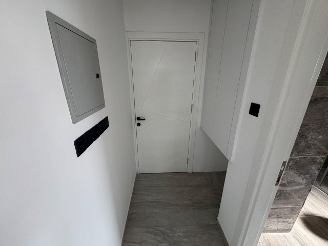 Girne, Alsancak’ta Satılık, Ensuite Yatak Odalı, Ortak Havuzlu 3+1 Zemin Kat Teslime Hazır Daireler