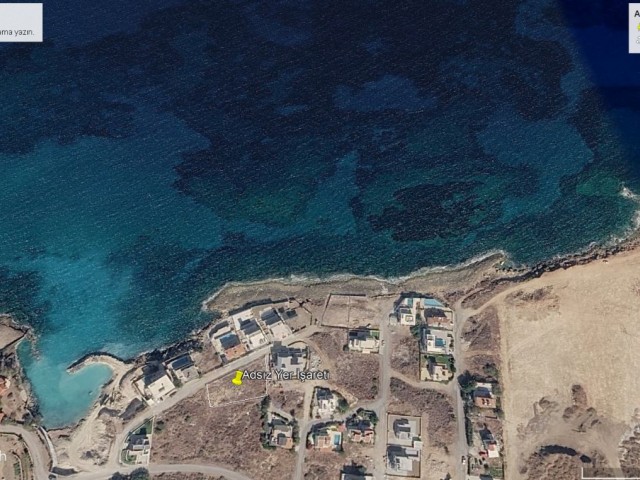Girne, Karşıyaka’da 1332m2, % 35 İmar, 2 Kat İzinli Denize 50 Metre Mesafede Satılık Arsa