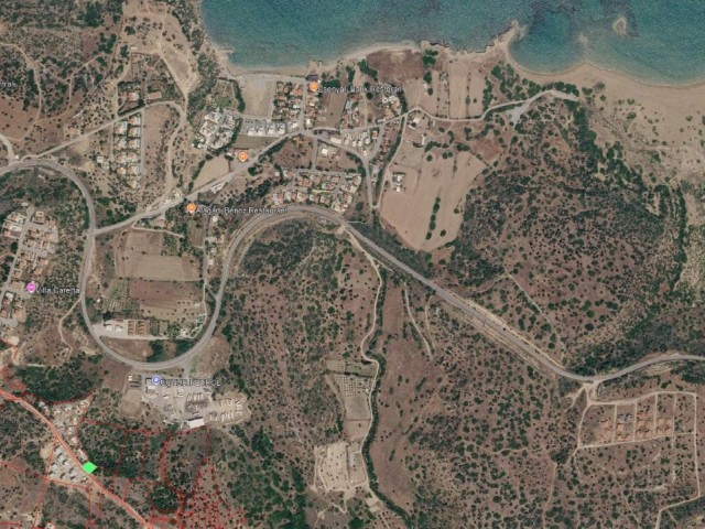 Girne Arapköy' de 1.931m2, Dağ ve Deniz Manzaralı Satılık Arazi - Fotoğraf 3