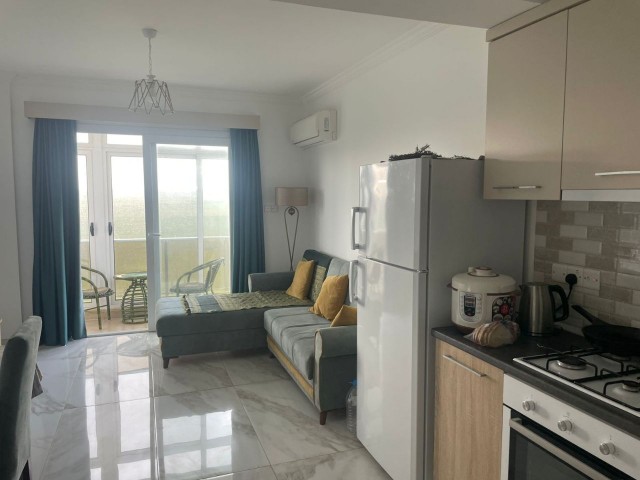 River 5/40. 9th floor. 51 sq.m. Large loggia under glass. Title deed in hand. Н - Fotoğraf 1