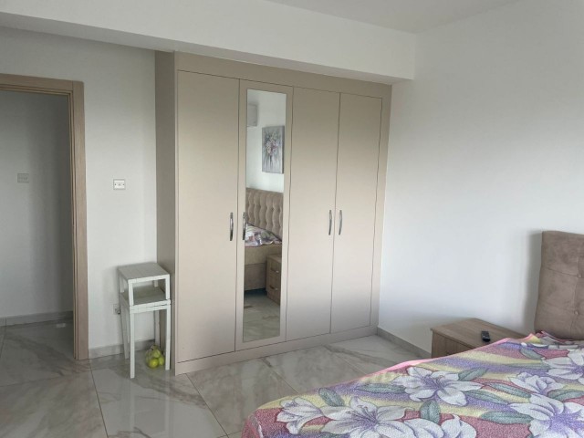 River 5/40. 9th floor. 51 sq.m. Large loggia under glass. Title deed in hand. Н - Fotoğraf 4