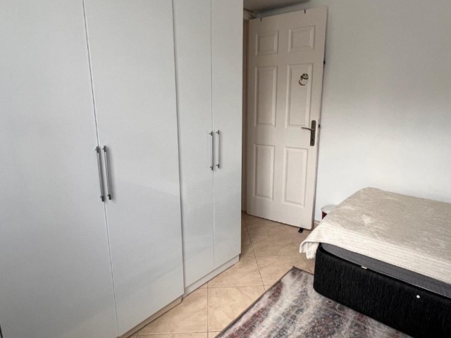 Girne Lapta'da fırsat fiyata geniş 2+1 SATILIK DAİRE - Fotoğraf 4