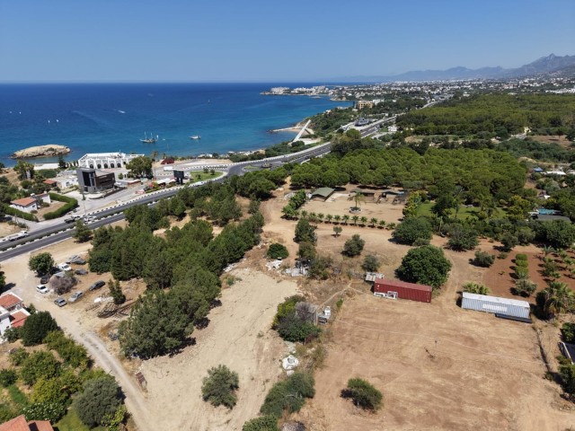 GİRNE Alsancakta Escape Beach plajına 300 metre mesafede SATILIK 1,375 m² - Fotoğraf 1