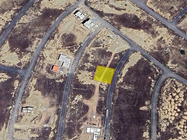 Lefkoşa metahan bölgesinde satılık 632m² arazi - Fotoğraf 2