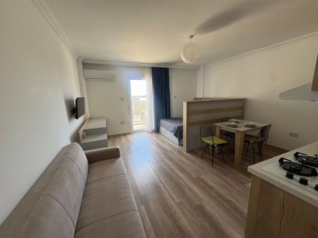 İskele Long Beach'te Deniz Manzaralı, Ful Eşyalı 1+0 Daire - Fotoğraf 3