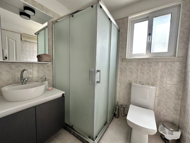 Kıbrıs Girne Çatalköy'de Ortak Havuzlu Site İçerisinde Satılık Full Eşyalı İkiz Villa - Fotoğraf 2