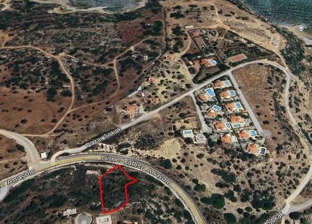 Girne Çatalköy – Esentepe Yolu Satılık İmarlı Arsa | 5 İmar | Yatırım Fırsatı - Fotoğraf 1