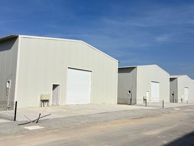 Lefkoşa/balıkesir Ercan Bölgesinde Satılık Depo / İş Yeri – Türk Malı | 150 M² – 200 M² – 250 M² - Fotoğraf 3